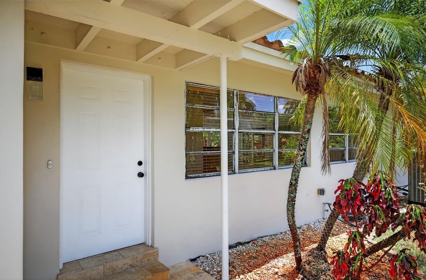 Located in the desirable Wilton Manors neighborhood, this home - photo 30