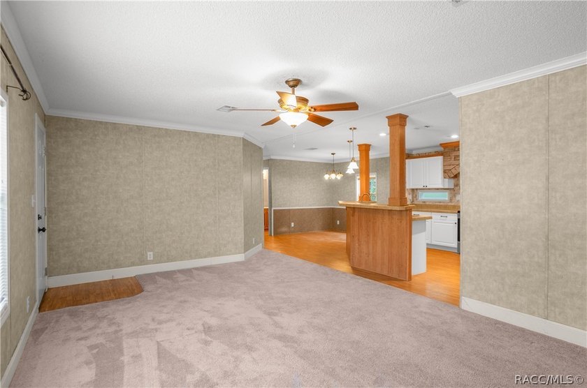AFFORDABLE, UPDATED &amp; MOVE-IN READY! Looking for space - photo 8