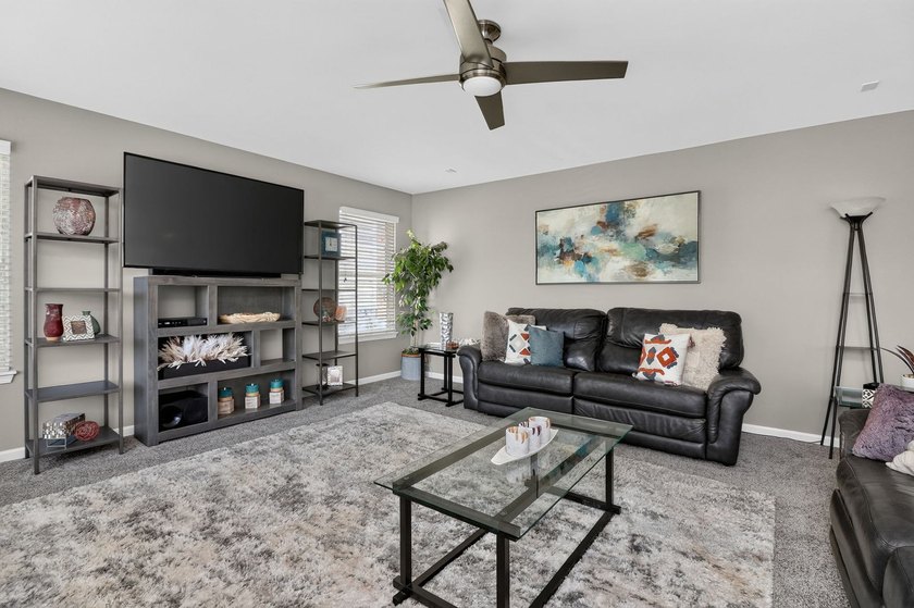 RARE OPPORTUNITY to own a 5 BEDROOM 3.5 BATH home backing to a - photo 11