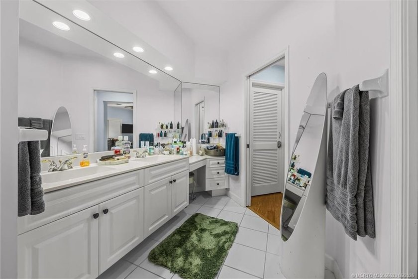 Resort-style living in Harbour Ridge Yacht &amp; Country Club with - photo 29