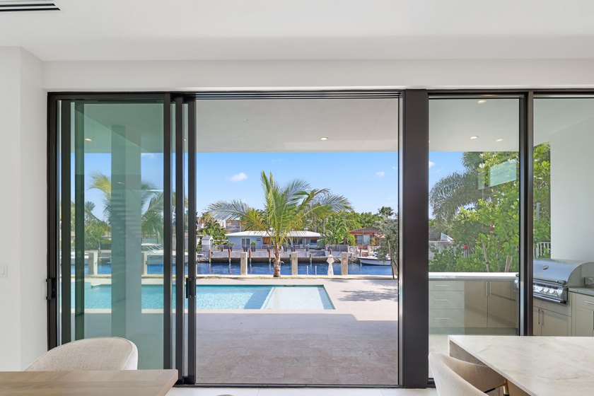 Brand-new modern waterfront estate offering the ultimate South - photo 20