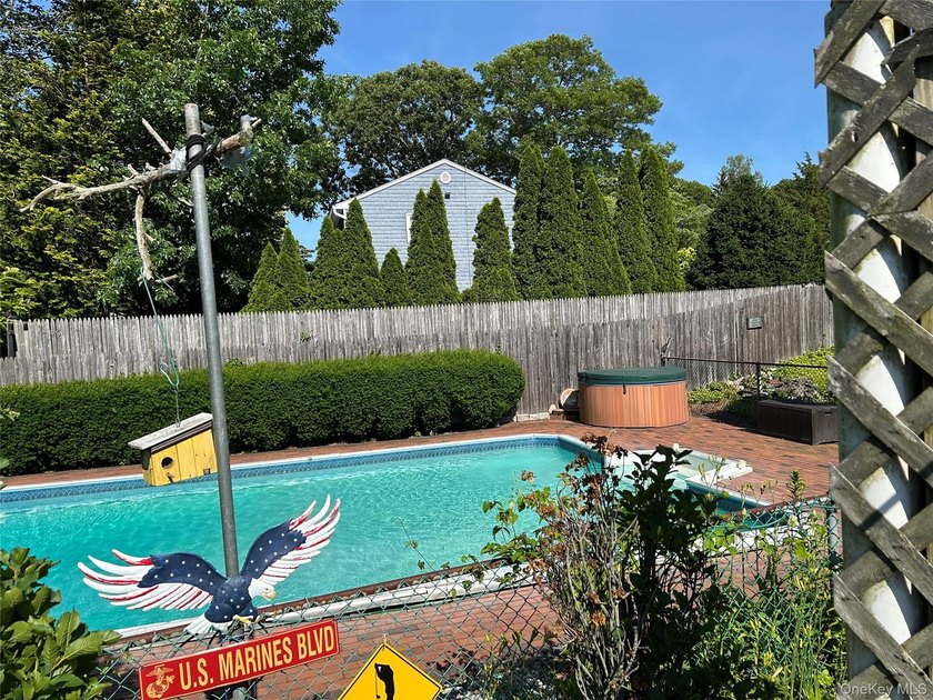 Welcome to this beautiful 4-bedroom, 2.5-bath Colonial located - photo 23