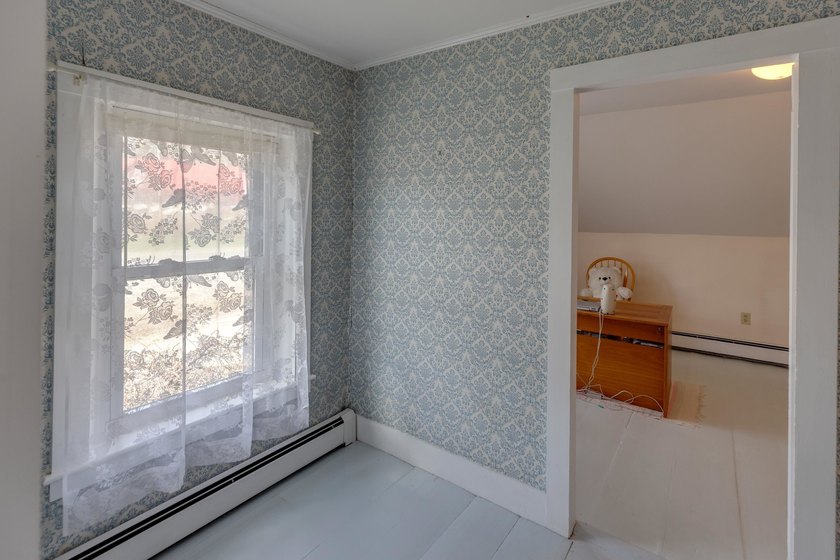 The Circle House - Plymouth, NH! Historic 1850s brick farmhouse - photo 31