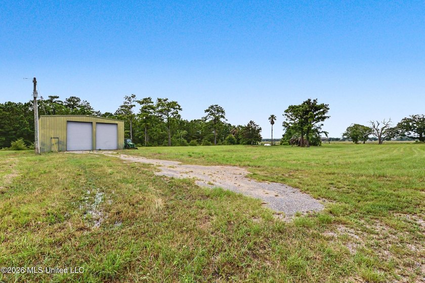 Discover a rare opportunity to own 12.65 acres of waterfront - photo 10
