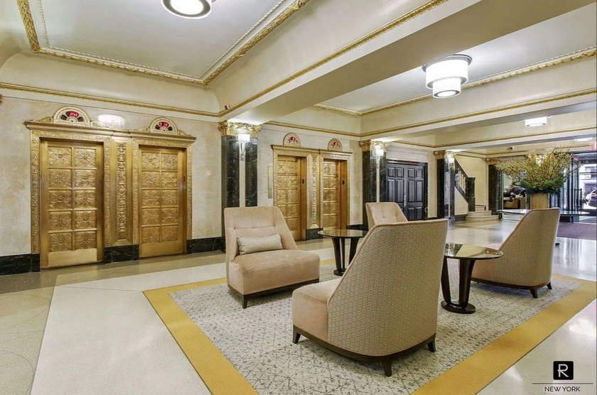 Just listed. Masterfully Renovated Prewar One-Bedroom at The - photo 7