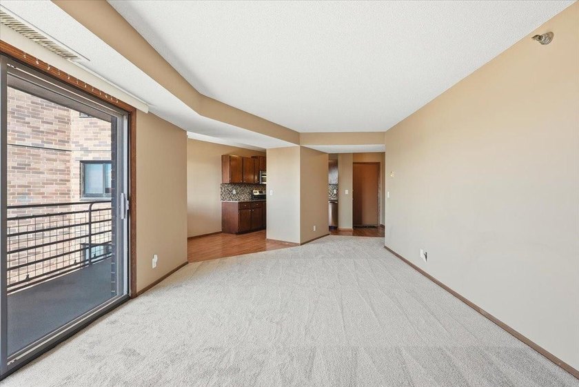 Stylish downtown living in the heart of Saint Paul! This - photo 8
