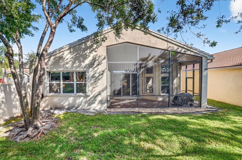 7803 Sundial Harbor Point, Valencia Shores - Lake Worth - photo 5