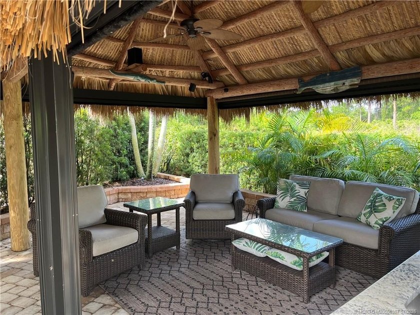 Backing onto a tranquil nature preserve, this beautifully - photo 6