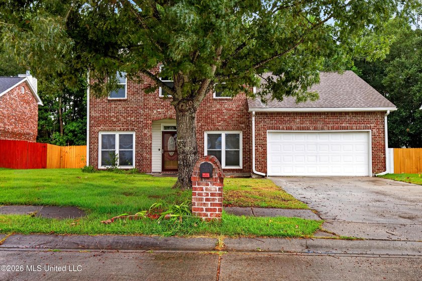 Welcome to 874 Ellington Drive in the highly desirable Popps - photo 2