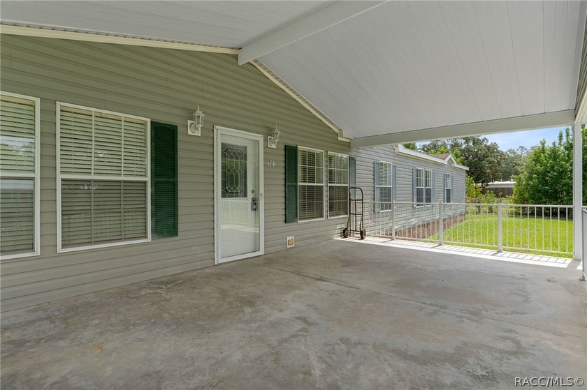 This home offers 2356 sq ft of living area! Situated on .46 acre - photo 7