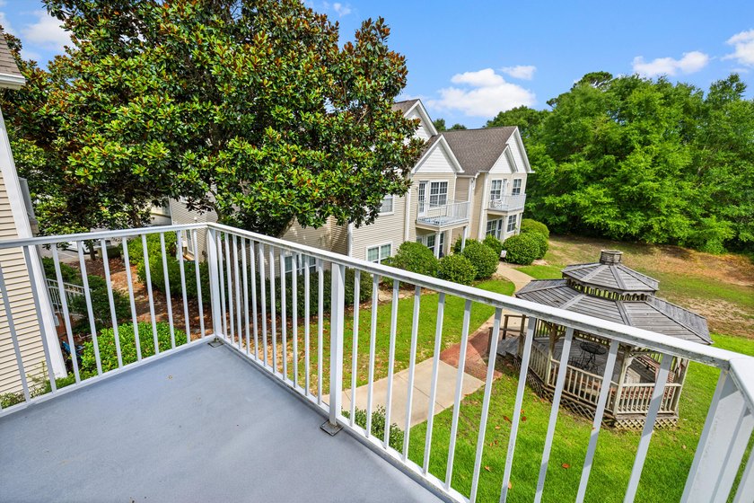 Affordable and move in ready! Charming 2-bedroom, 2-bath condo - photo 43