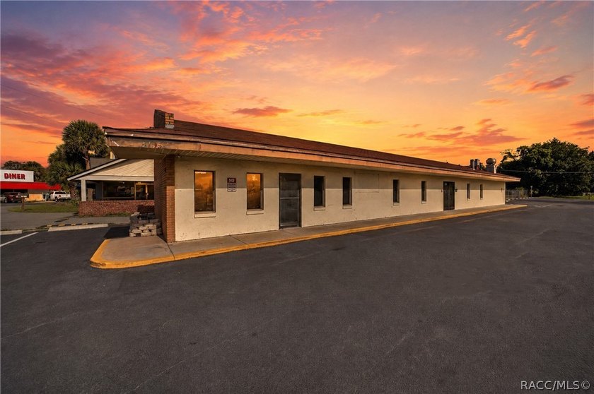 Extensively renovated restaurant property located in the Ocala - photo 3
