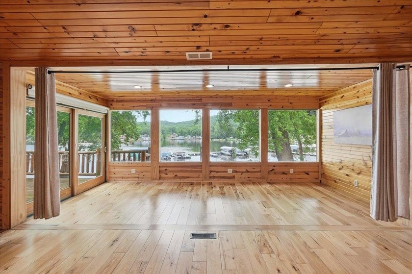 Condo Fees $300/month. Retreat on the shores of Lake Wisconsin - photo 23