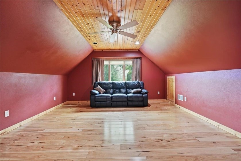Condo Fees $300/month. Retreat on the shores of Lake Wisconsin - photo 31