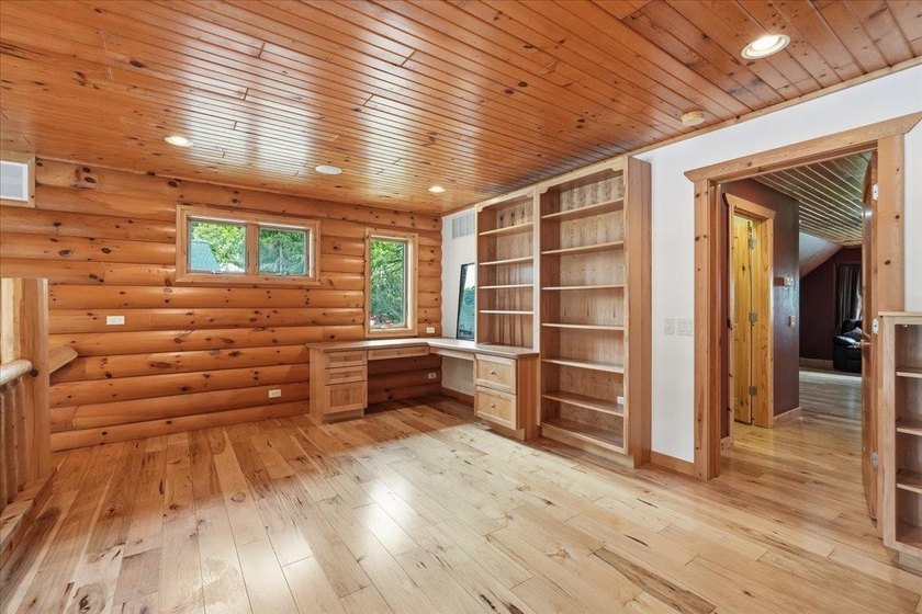 Condo Fees $300/month. Retreat on the shores of Lake Wisconsin - photo 38