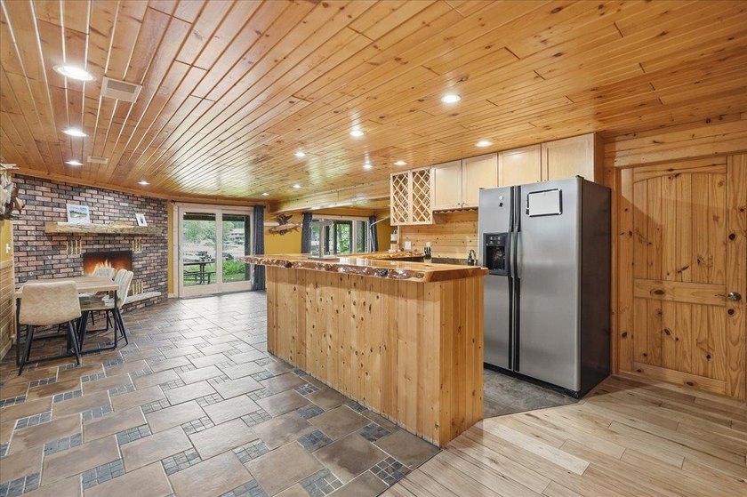 Condo Fees $300/month. Retreat on the shores of Lake Wisconsin - photo 40