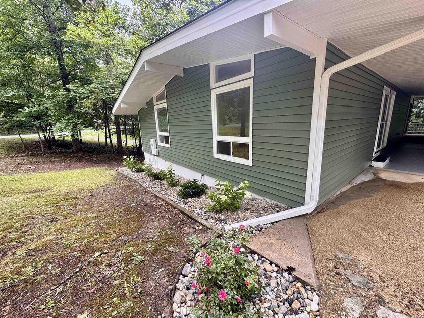 Not just remodeled, this home is completely renovated, turn-key - photo 3