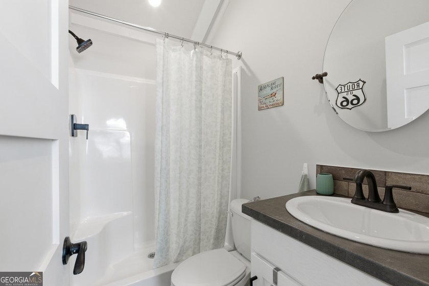 Simple living meets modern comfort in this Wayah model tiny home - photo 17