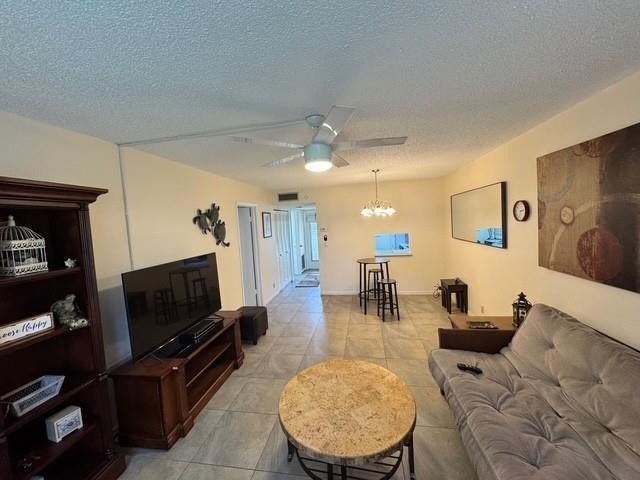 Price reduced for a quick sale! Beautifully maintained 1BR / 1 - photo 6