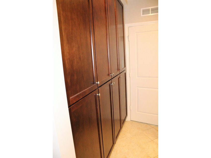 In summary, this 2-bedroom, 2.5 bath condo offers a unique - photo 25