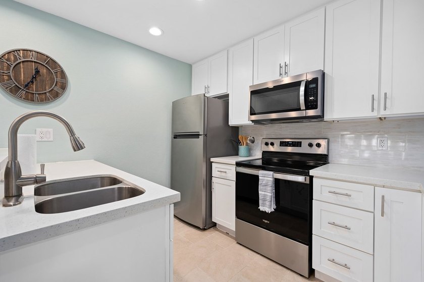 Experience the best of coastal living in this beautifully - photo 15