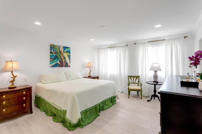 Experience the pinnacle of waterfront luxury in Delray's coveted - photo 18
