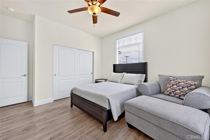 16444 BOLSA CHICA ST # 20 HUNTINGTON BEACH CA 92649 This - photo 5