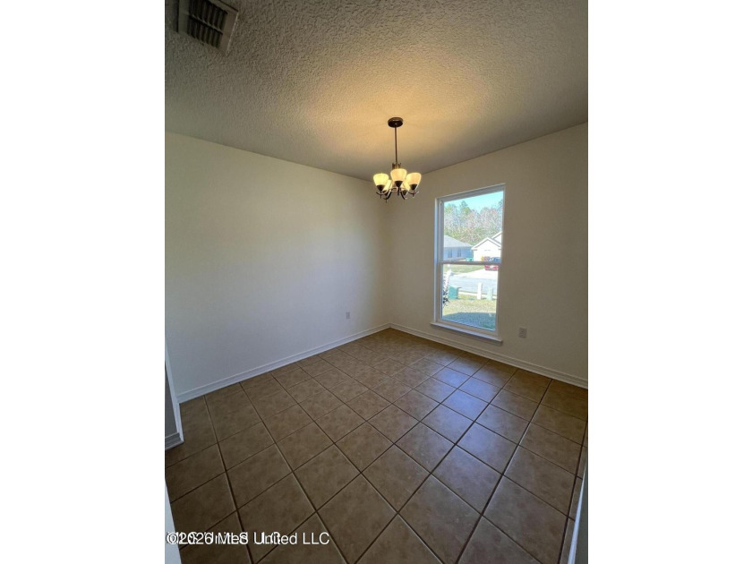 Tenant occupied till 4/30/2027. 24 hour notice for all showings - photo 5