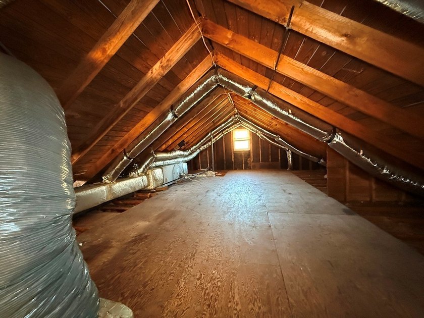 1,280 sq. ft. ranch-style residence situated on a .25-acre lot - photo 17