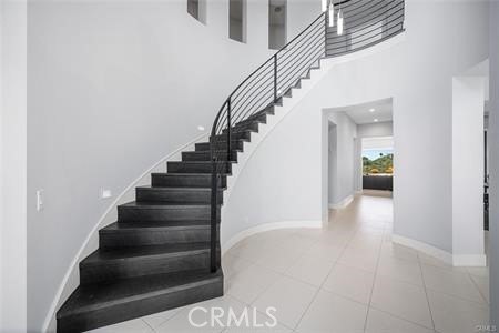 Welcome to a beautifully remodeled and fully furnished - photo 11