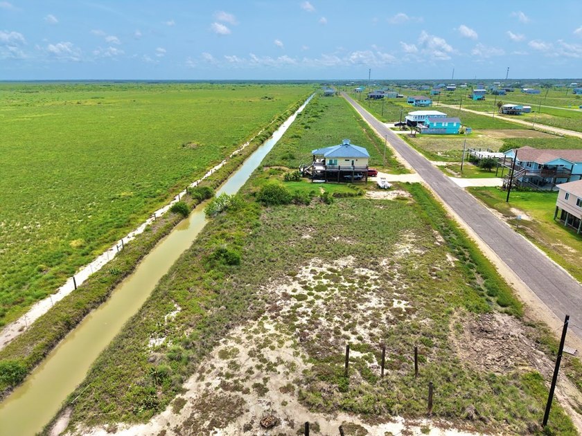 Build your dream home on this affordable 100' x 100' homesite - photo 15