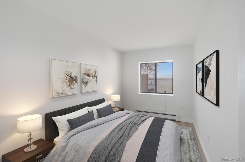Contemporary Waterfront Condominium with Manhattan Views in - photo 12