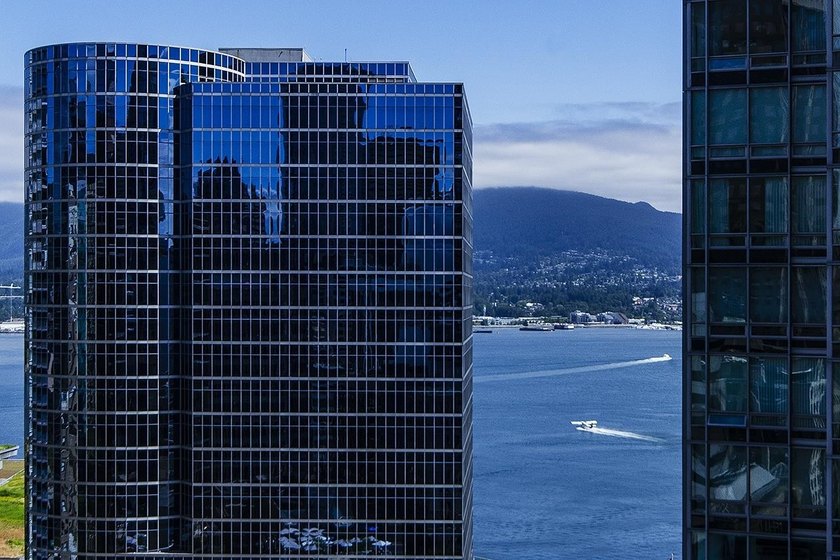 Step into iconic luxury at Jameson House, a signature creation - photo 25