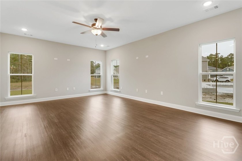 Located in the popular Wexford community, the Edisto floor plan - photo 6