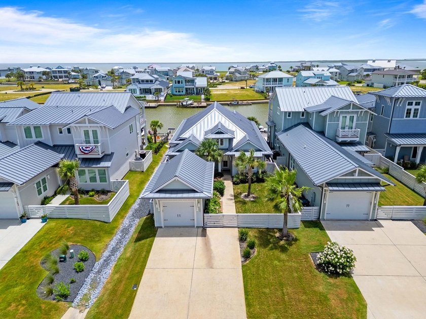 150 Foxtail Lane, where luxury and effortless coastal living - photo 35