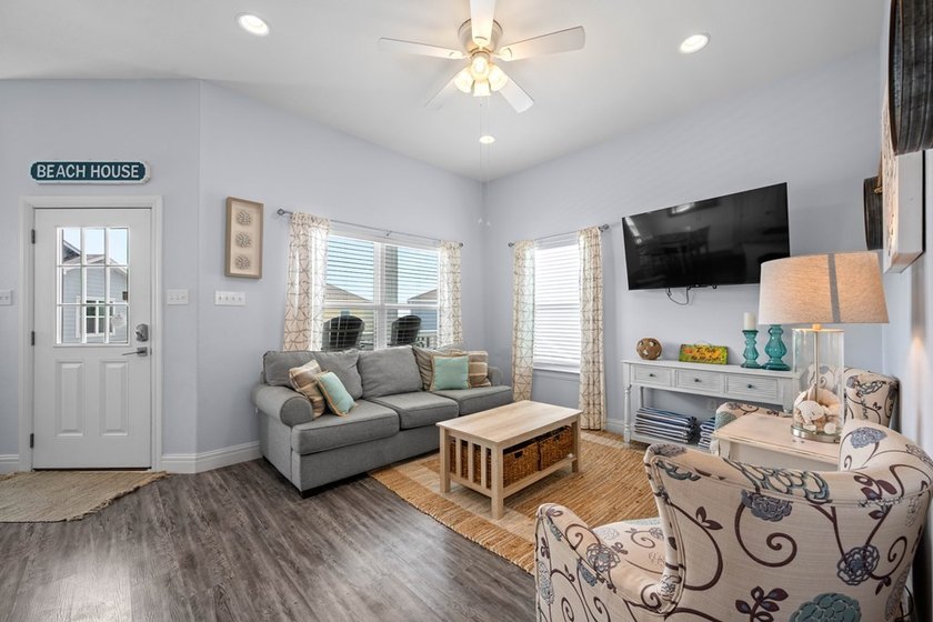 Coastal charm, thoughtful updates, and an unbeatable location - photo 15