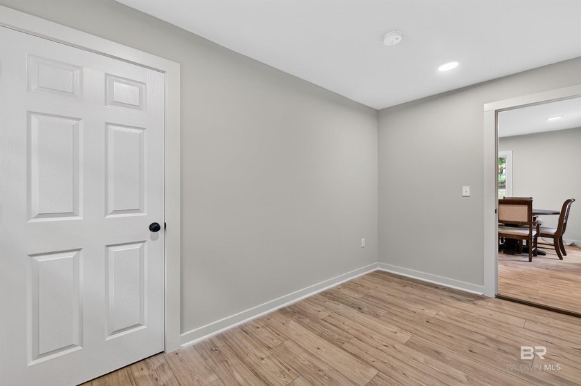 Experience the best of both worlds-peaceful country living with - photo 33