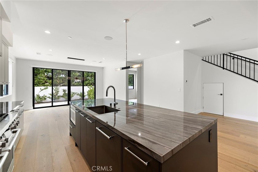 Nestled in the highly coveted Cliff Haven enclave of Newport - photo 11
