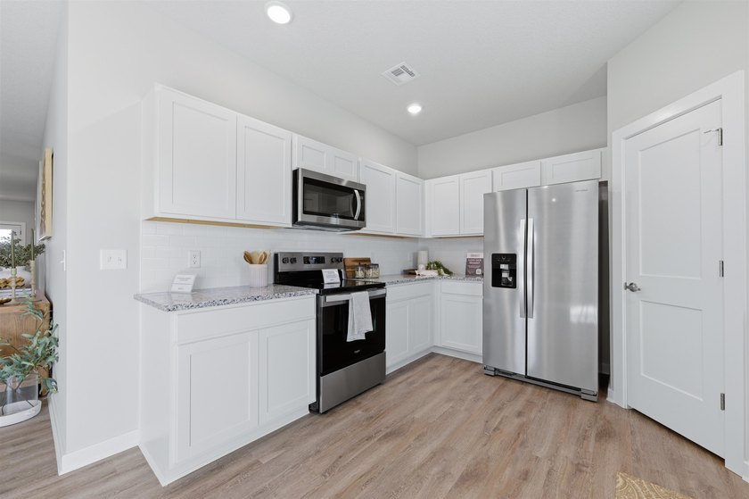 Welcome to the Cleveland floor plan by Liberty Communities! This - photo 13