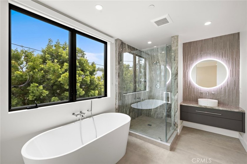 Nestled in the highly coveted Cliff Haven enclave of Newport - photo 20