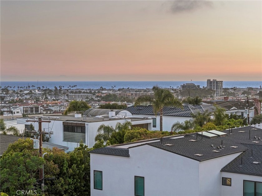 Nestled in the highly coveted Cliff Haven enclave of Newport - photo 31