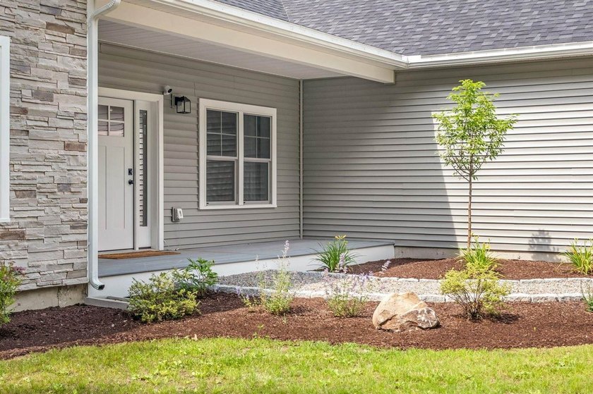 Built in 2025, this beautifully crafted 3-bedroom, 2-bath home - photo 12