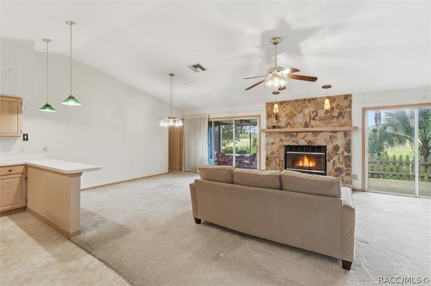 Nestled beneath a canopy of majestic oak trees and overlooking - photo 9