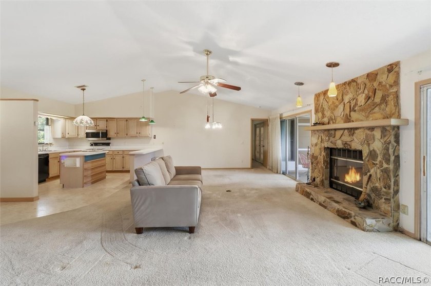 Nestled beneath a canopy of majestic oak trees and overlooking - photo 10