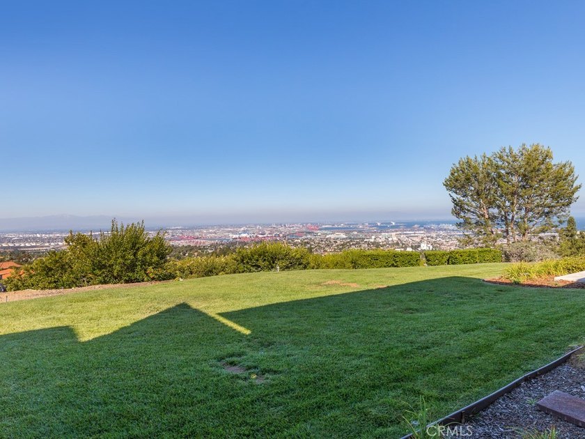 VIEWS, VIEWS, VIEWS! The Frank Lloyd Wright's architectural - photo 30