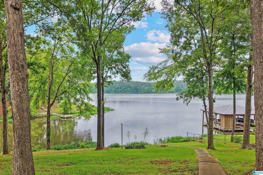 Big Price Improvement. Now is the time to start Lake Living!! - photo 32