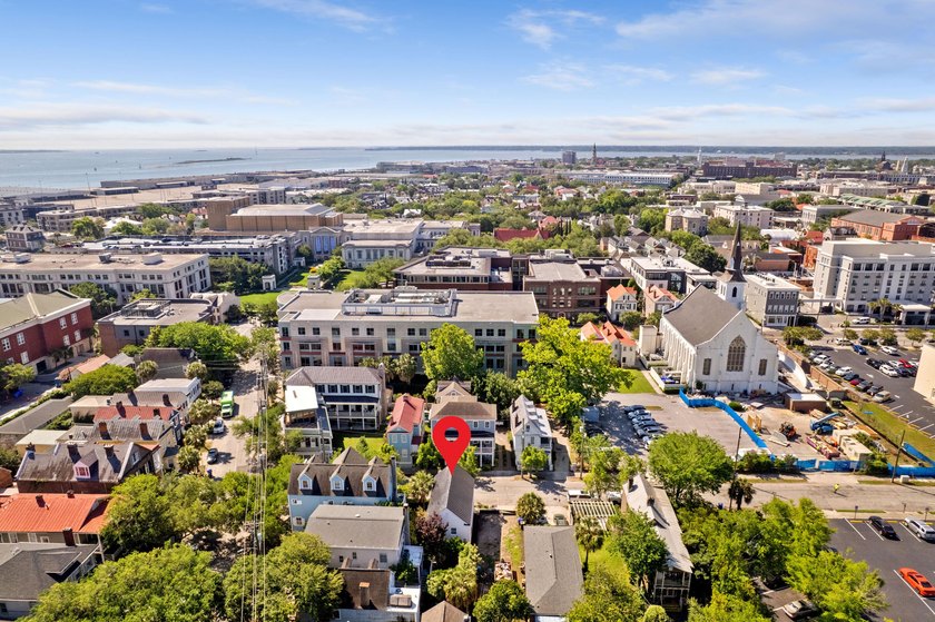 2 Henrietta Street is a beautifully preserved and recently - photo 43