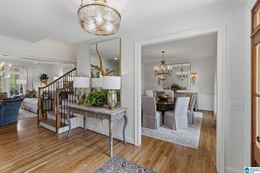 The rarest of offerings.Thoughtfully reimagined 12.5 acre estate - photo 3