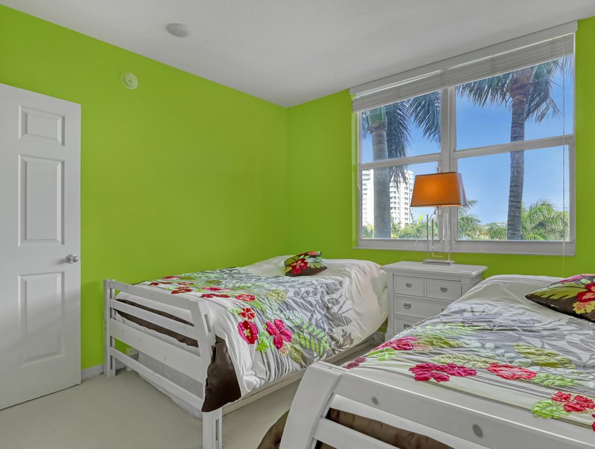 Lots of great perks come with this Marina Village corner unit - photo 25