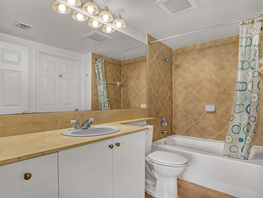Lots of great perks come with this Marina Village corner unit - photo 28